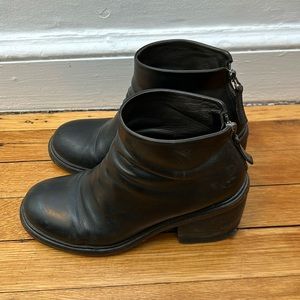 Marsell Heeled Boots, black, zip back, 3” heel, used, size 35.5